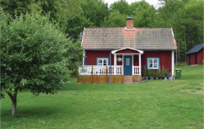Two-Bedroom Holiday Home in Tjallmo